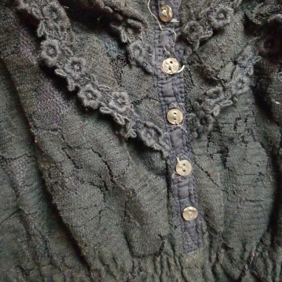 Lace tank top - Picture 2 of 2